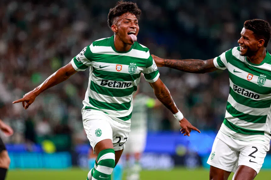 Brasileiro muda planos e impressiona Rui Borges, mostrando talento e polivalência nas alas da equipa principal